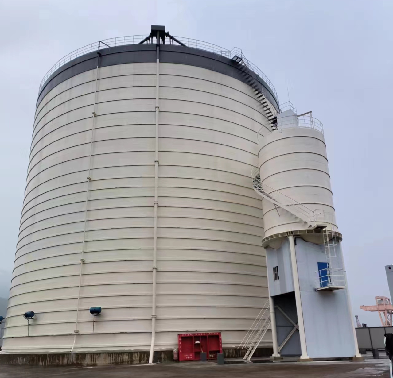 新余10万吨水泥钢板库